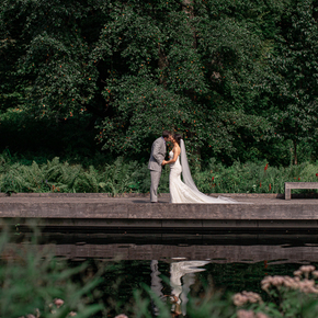 NY wedding photographers at New York Botanical Garden HGDH-16