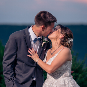 Classic and Traditional Wedding Photos at Mountain Valley Golf Course CMRB-43