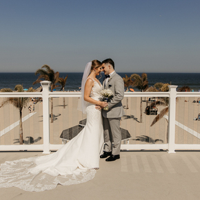 Romantic wedding venues in NJ at Windows on the Water STZS-28
