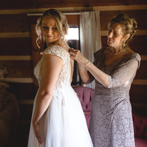 PA wedding photographers at Galas Your Style in Greystone Farm LTTH-4