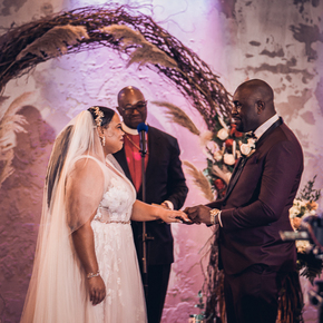 Dark and Moody Wedding Photos at The Loft by Bridgeview LWJJ-40
